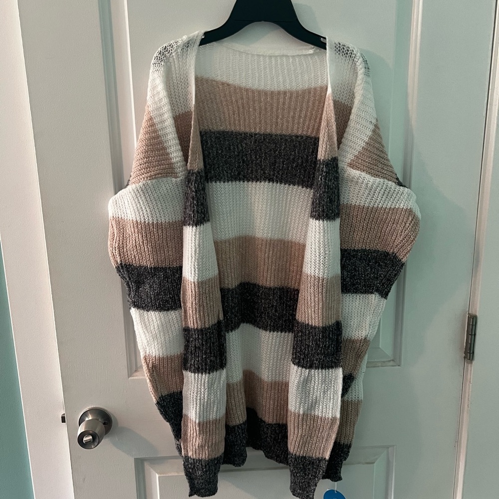 CUPSHE Cardigan Size Small